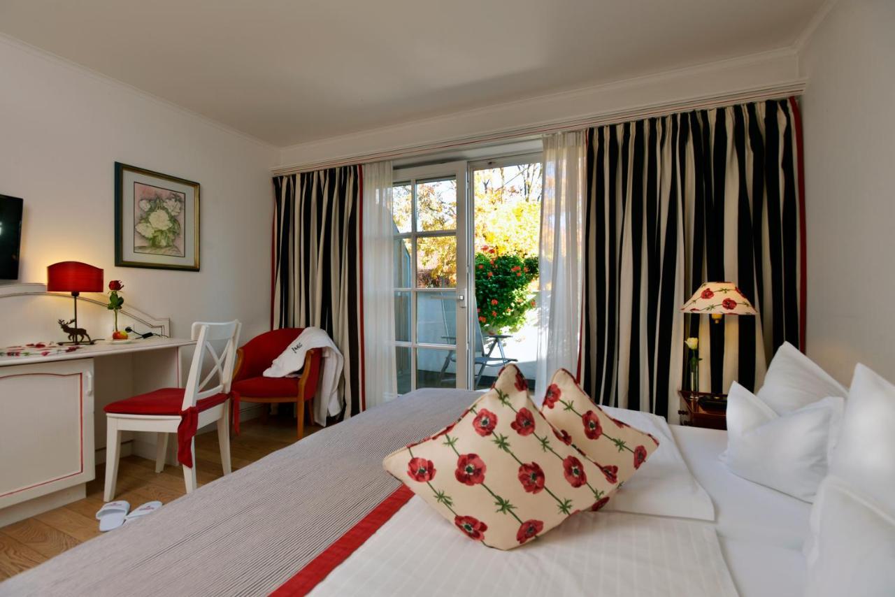Romantik Hotel & Restaurant Hirsch Sonnenbühl Eksteriør billede