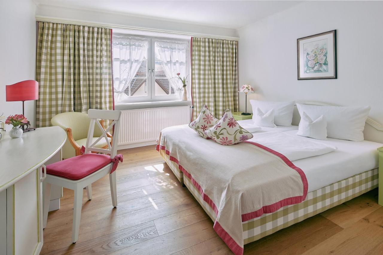 Romantik Hotel & Restaurant Hirsch Sonnenbühl Eksteriør billede