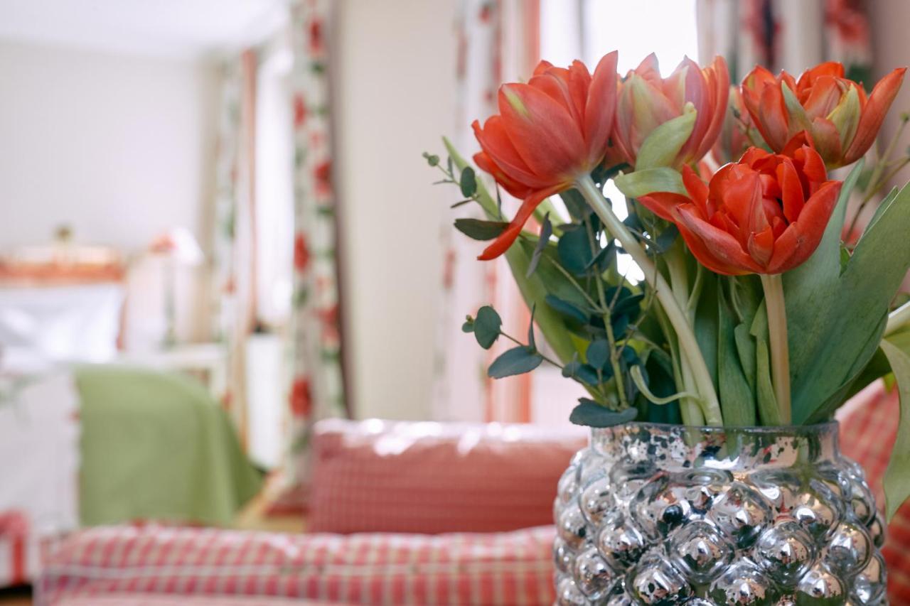 Romantik Hotel & Restaurant Hirsch Sonnenbühl Eksteriør billede